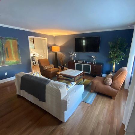Here It Is! Cool Cape Cod-3 Br-2.5 Bath-12 Guests Olathe Esterno foto
