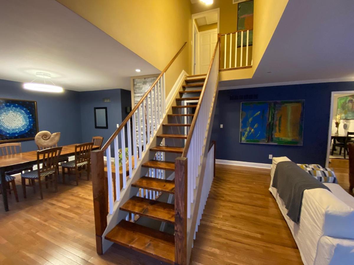 Here It Is! Cool Cape Cod-3 Br-2.5 Bath-12 Guests Olathe Esterno foto