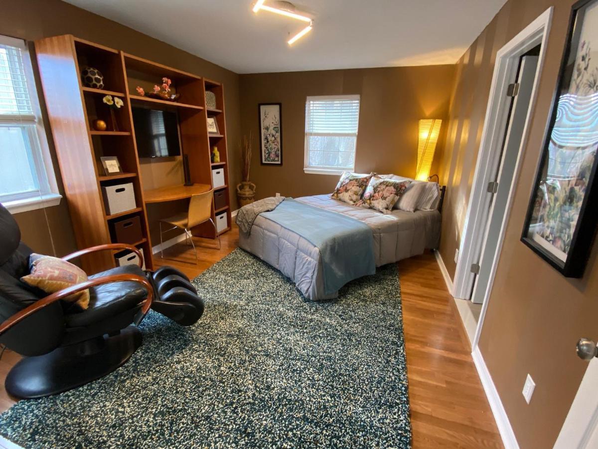 Here It Is! Cool Cape Cod-3 Br-2.5 Bath-12 Guests Olathe Esterno foto