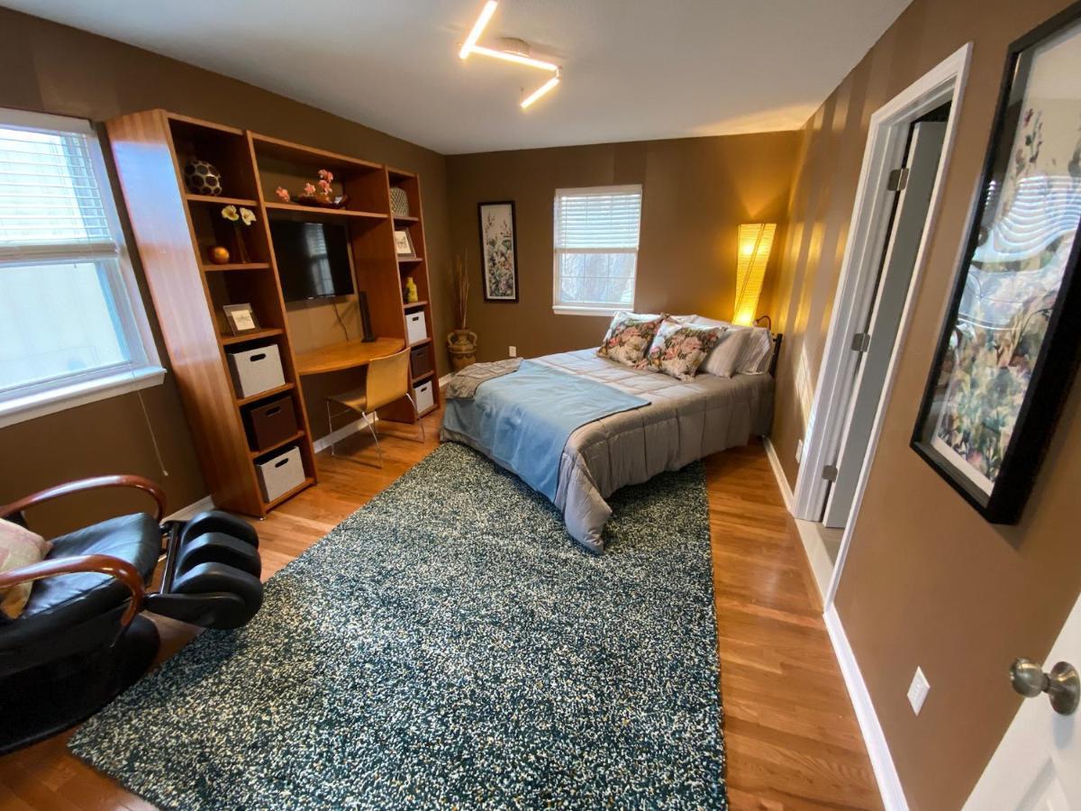 Here It Is! Cool Cape Cod-3 Br-2.5 Bath-12 Guests Olathe Esterno foto