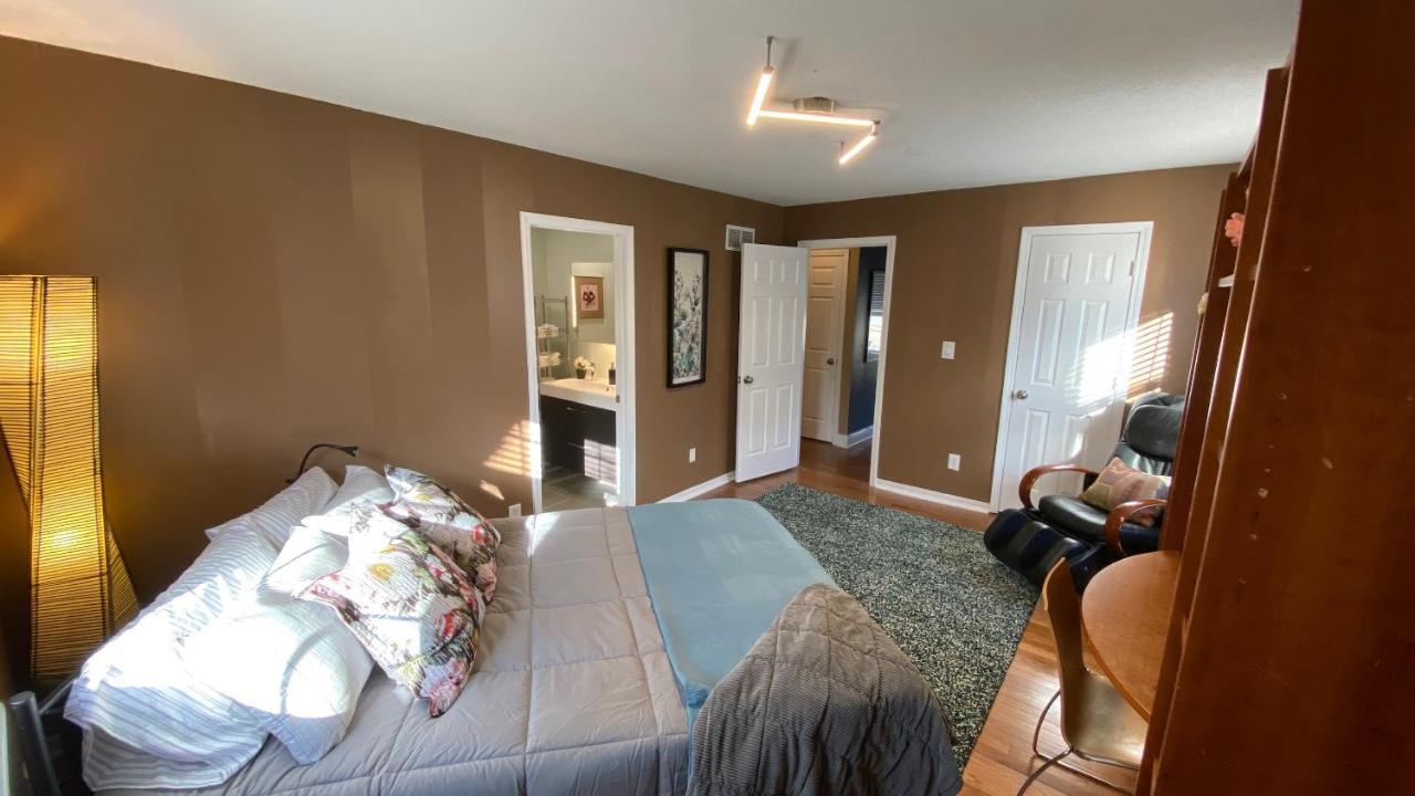 Here It Is! Cool Cape Cod-3 Br-2.5 Bath-12 Guests Olathe Esterno foto