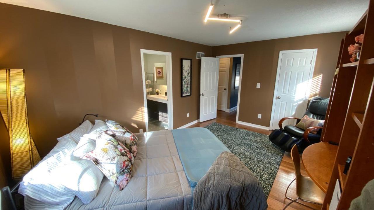 Here It Is! Cool Cape Cod-3 Br-2.5 Bath-12 Guests Olathe Esterno foto